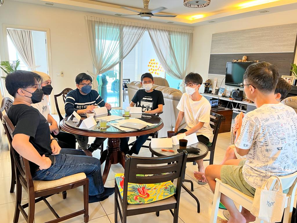マレーシアで青田買い？…家庭訪問です。