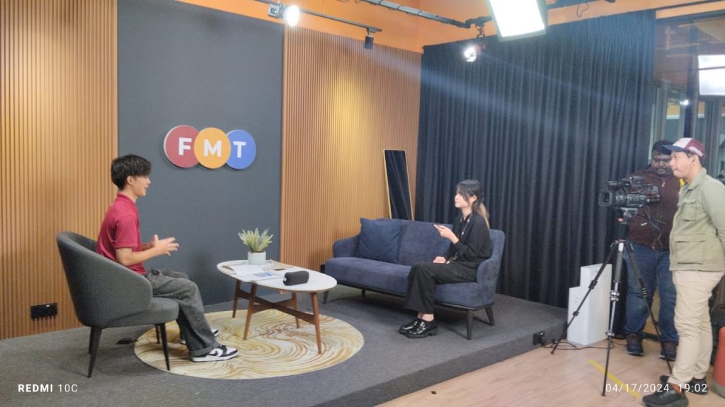 First “foreign” media interview for our family｜我が家で最初の外国メディアによる取材